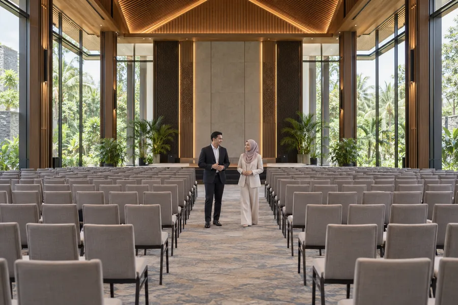 Venue acara profesional sedia menerima tetamu